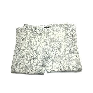 Dockers stretch capris!